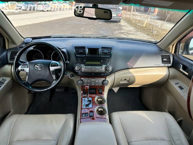 Toyota Highlander II (U40) Рестайлинг 3.5 AT 4WD