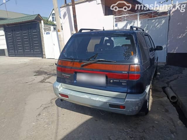 Mitsubishi Space Wagon II 2.0 MT