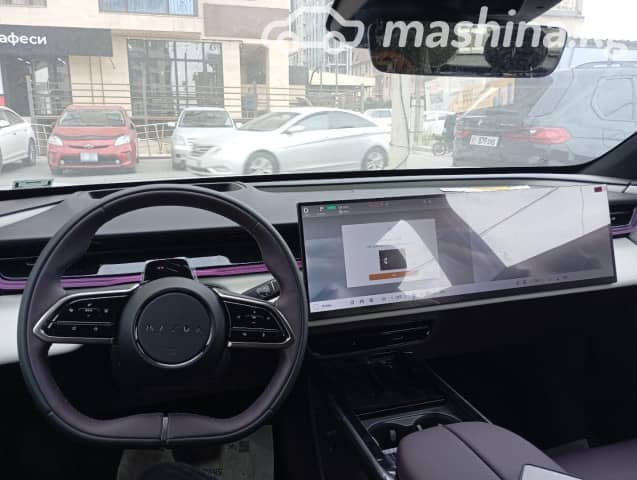 Mazda EZ-60 1.5hyb AT