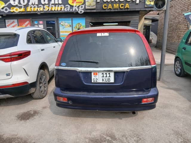 Honda Stream I 1.7 AT