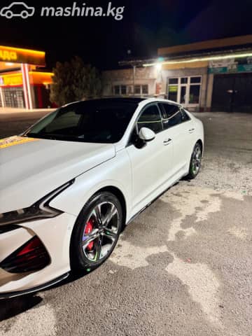 Kia K5 III 2.0 AT