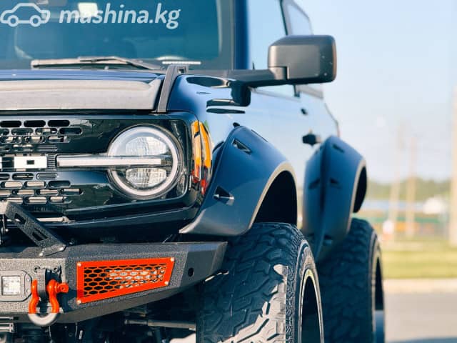 Ford Bronco VI 2.7 AT 4WD