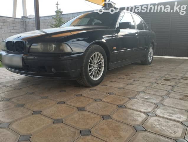 BMW 5 серии IV (E39) Рестайлинг 520i 2.2 MT