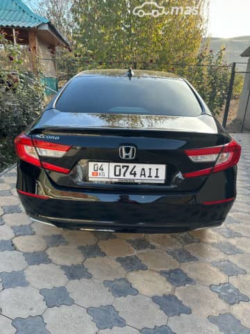 Honda Accord X 1.5 CVT