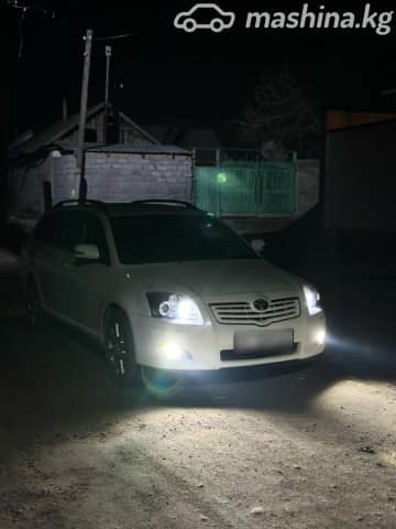 Toyota Avensis II Рестайлинг 2.2d MT