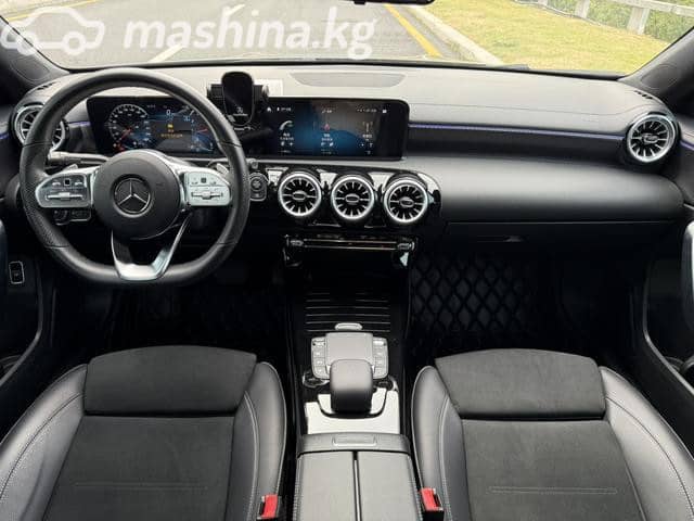 Mercedes-Benz A-Класс IV (W177) Рестайлинг 200 Long 1.3 AMT