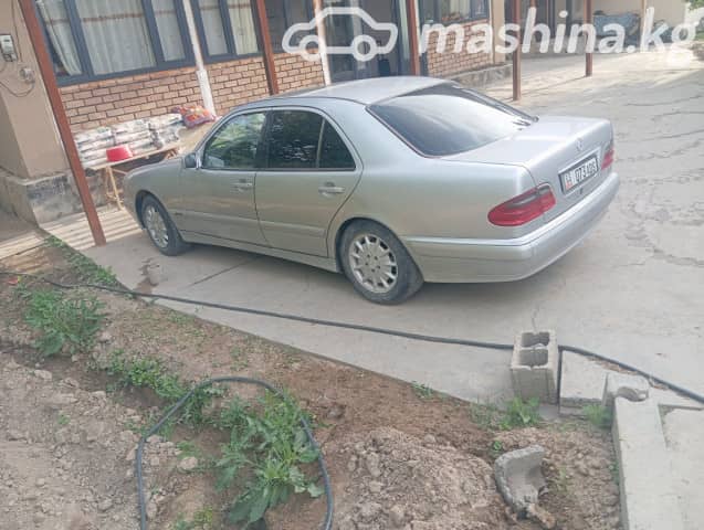 Mercedes-Benz E-Класс II (W210, S210) Рестайлинг 200 2.0d MT