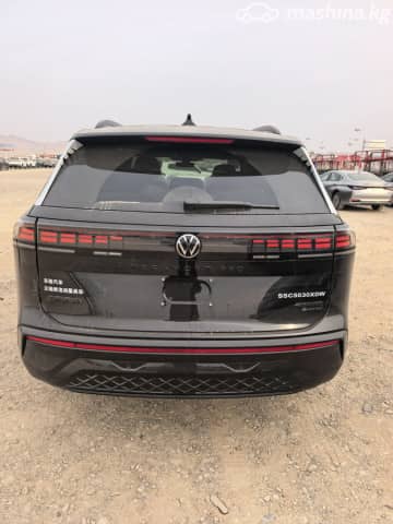 Volkswagen Teramont I Рестайлинг 2.0 AMT 4WD