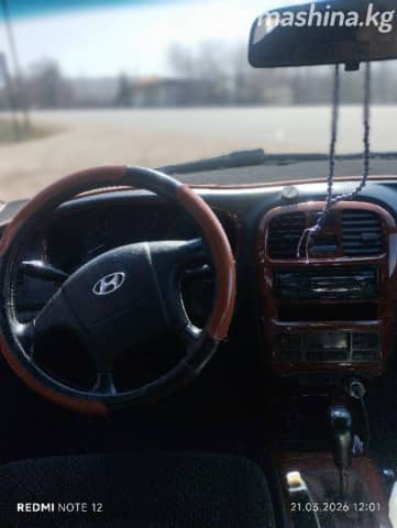 Hyundai Sonata IV (EF) Рестайлинг 2.0 MT