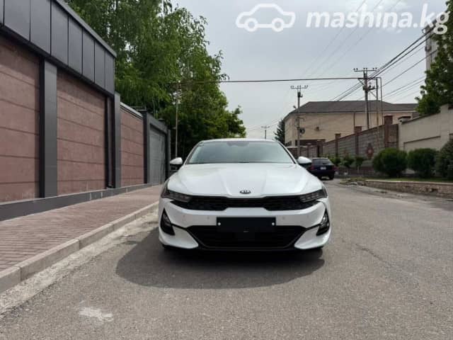 Kia K5 III 2.0 AT