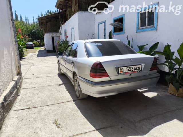 Mercedes-Benz C-Класс I (W202) Рестайлинг 180 1.8 MT