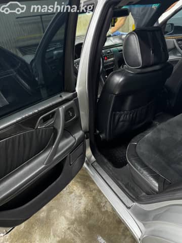 Mercedes-Benz E-Класс II (W210, S210) Рестайлинг 320 3.2 AT