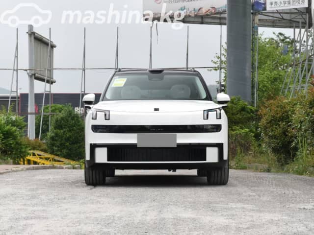 Lynk & Co 900 1.5hyb AT 4WD