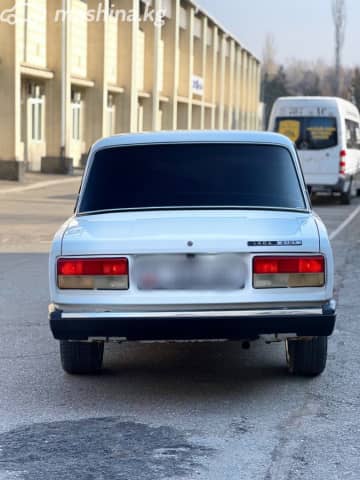 ВАЗ (Lada) 2107 21074-20 1.6 MT
