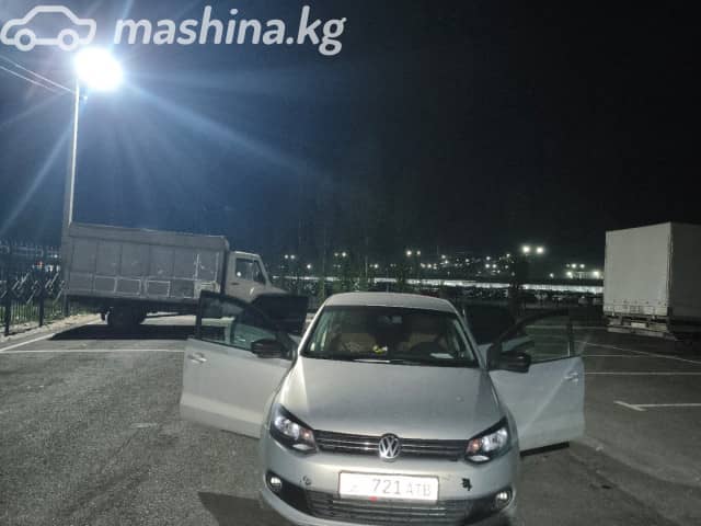 Volkswagen Polo V 1.6 MT
