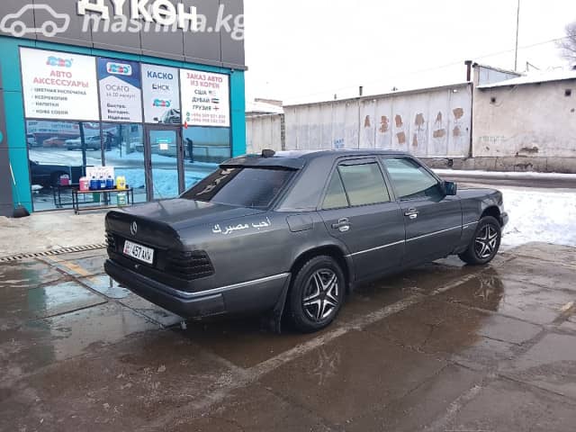 Mercedes-Benz W124 230 2.3 MT