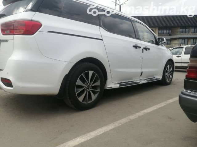 Kia Carnival III 2.2d AT