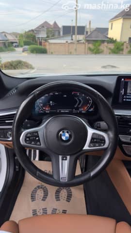 BMW 5 серии VII (G30/G31) Рестайлинг 520i 2.0 AT