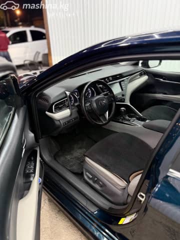 Toyota Camry VIII (XV70) 2.5 AT
