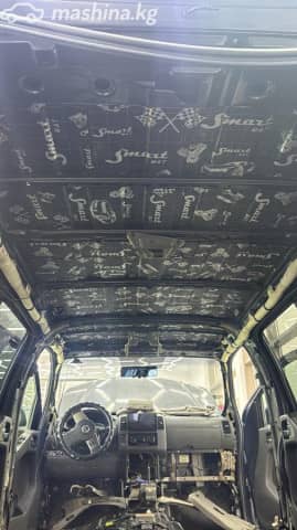 Nissan Pathfinder III 4.0 AT 4WD