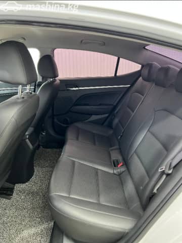 Hyundai Avante VI Рестайлинг 1.6 AT