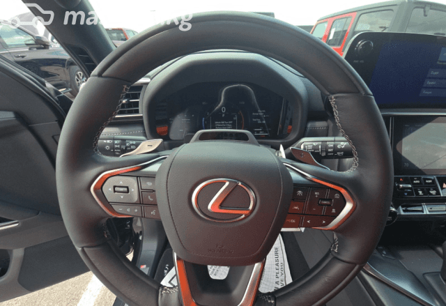 Lexus LX IV 700h 3.5hyb AT 4WD