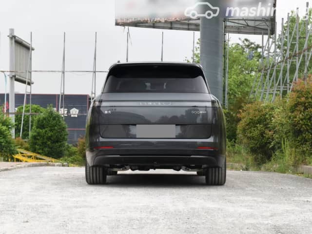 Lynk & Co 900 1.5hyb AT 4WD