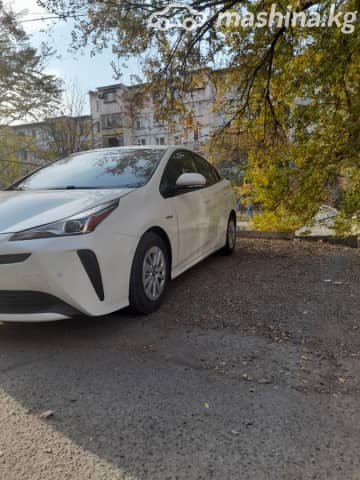 Toyota Prius IV Рестайлинг (XW50) 1.8hyb AT