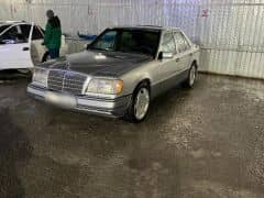 Mercedes-Benz E-Класс I (W124) 220 2.2 AT