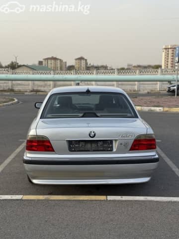 BMW 7 серии III (E38) Рестайлинг 740i 4.4 AT