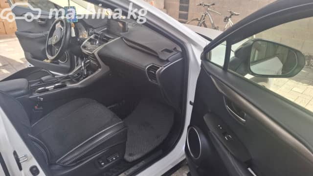 Lexus NX I Рестайлинг 300 2.0 AT