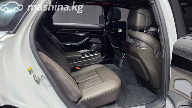 Audi A8 IV (D5) Рестайлинг Long 55 TFSI 3.0 AT 4WD