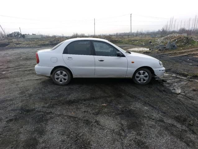 Daewoo Lanos (Sens) 1.5 MT