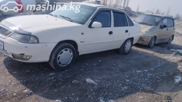Daewoo Nexia I Рестайлинг 1.5 MT
