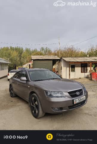 Hyundai Sonata V (NF) 2.4 AT