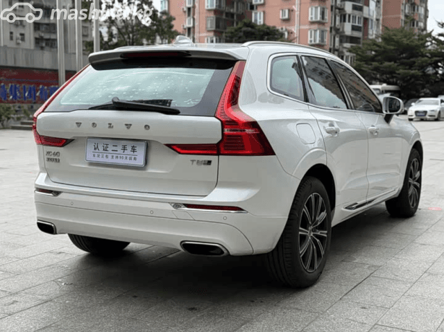 Volvo XC60 II 2.0 AT 4WD