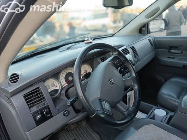 Dodge Durango II 4.7 AT 4WD