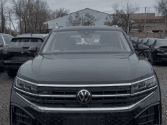 Volkswagen Touareg III Рестайлинг 2.0 AT 4WD