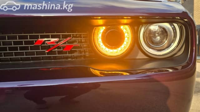 Dodge Challenger III Рестайлинг 2 6.4 AT