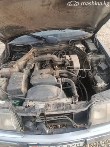 Mercedes-Benz E-Класс I (W124) 220 2.2 MT