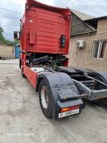 Renault Magnum