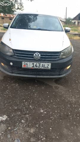 Volkswagen Polo V Рестайлинг 1.6 MT