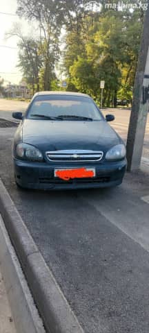 Chevrolet Lanos I 1.5 MT