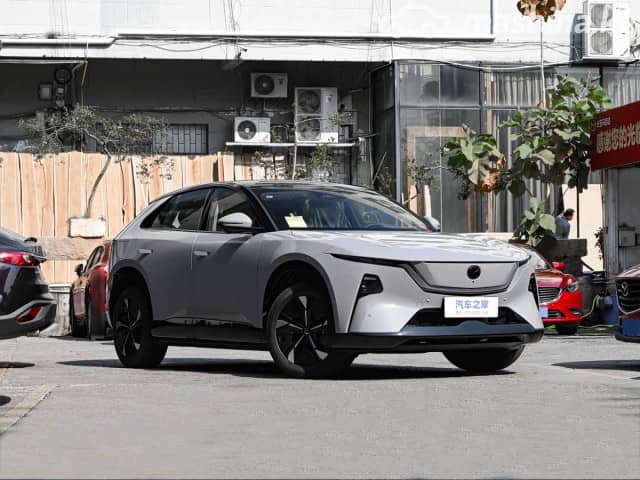 Mazda EZ-60 Electro AT