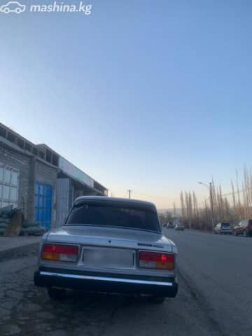 ВАЗ (Lada) 2107 21074-30 1.6 MT