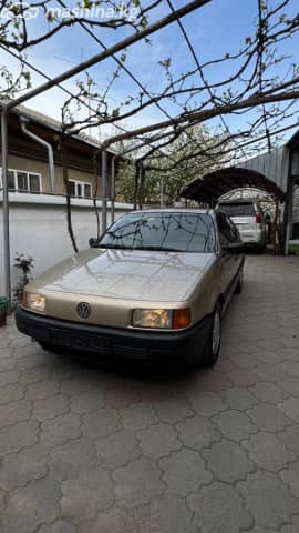 Volkswagen Passat B3 1.8 MT