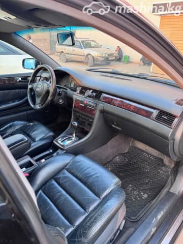 Audi A6 II (C5) Рестайлинг 2.5d AT 4WD