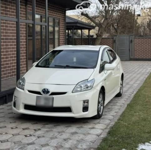 Toyota Prius III (XW30) Plug-in Hybrid 1.8hyb AT