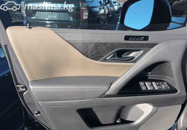 Lexus LX IV 700h 3.5hyb AT 4WD