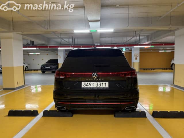 Volkswagen Touareg III Рестайлинг 3.0d AT 4WD